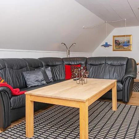 4 Person In Fan Appartement *